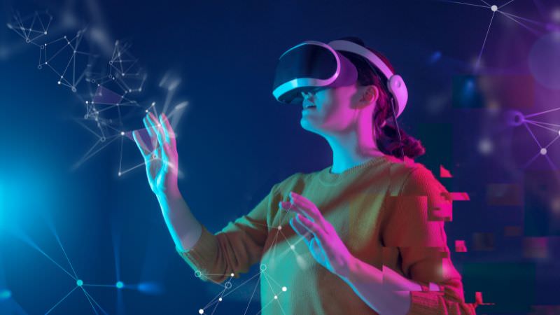 Realidade Virtual (VR) e Realidade Aumentada (AR)